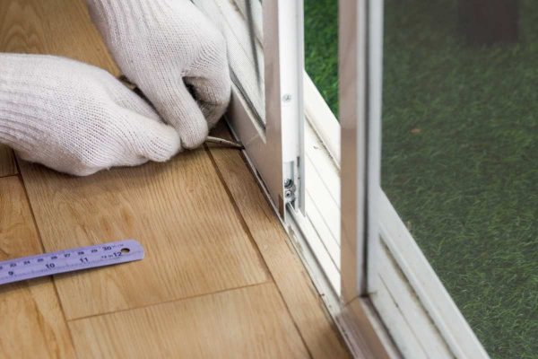 Service-Sliding-door-rollers